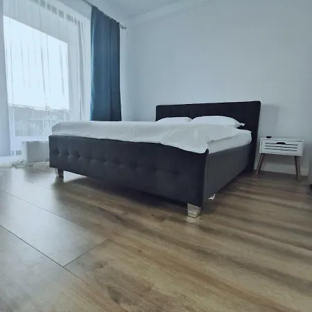 アパート Lux Mamaia No.1 ナボダリ